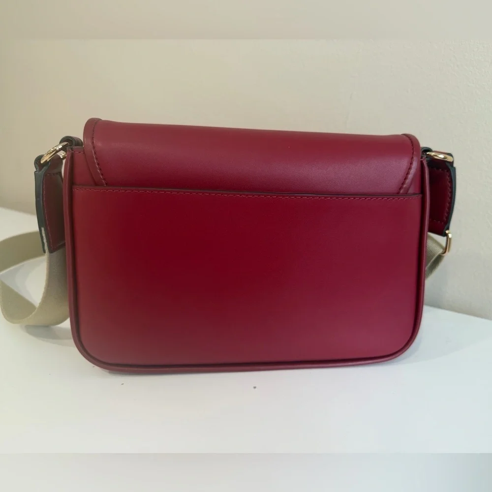 Michael Kors Bradshaw Medium Leather Messenger Bag NWT